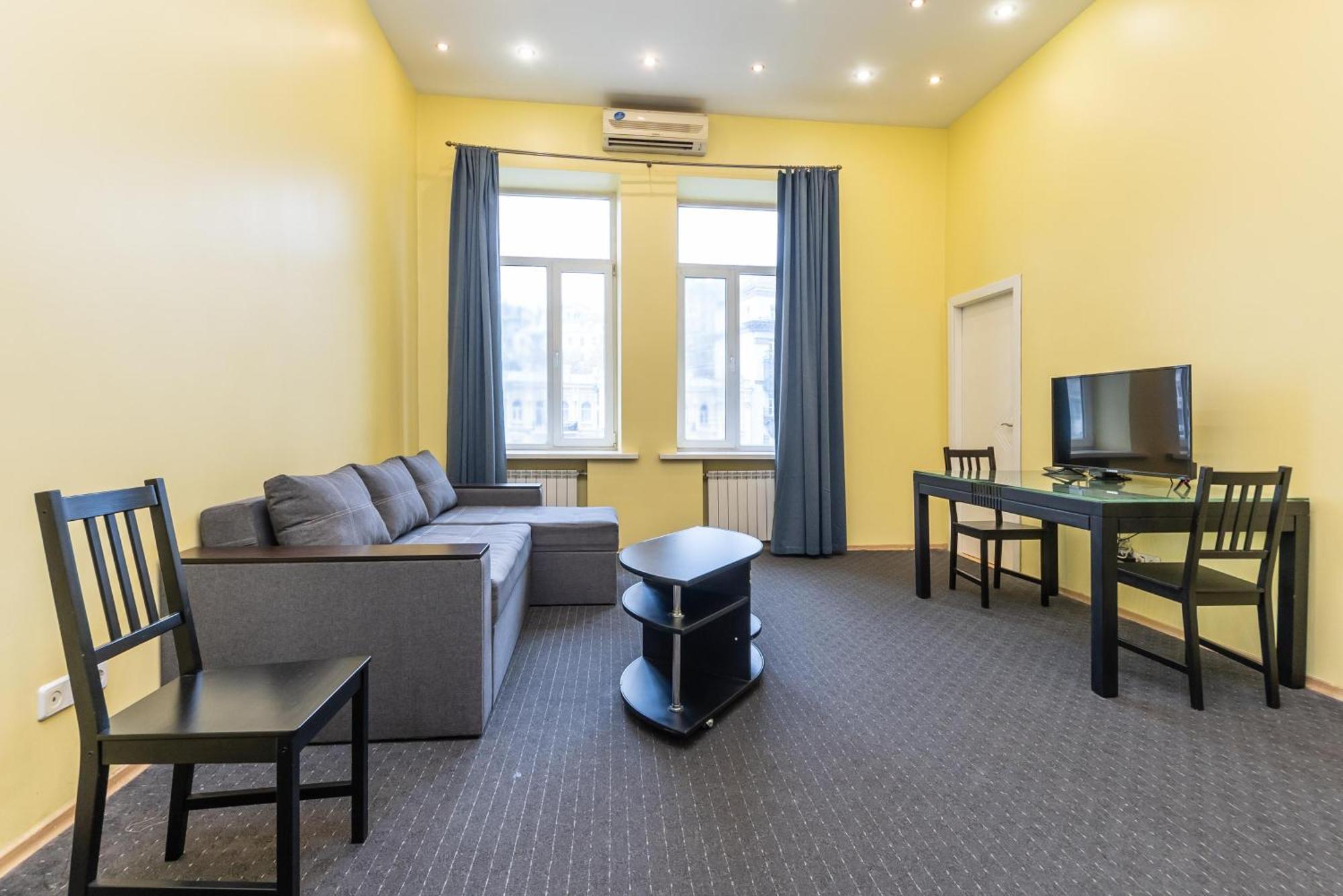 Kievacccommodation Near Gulliver 24H Self Check-In ภายนอก รูปภาพ
