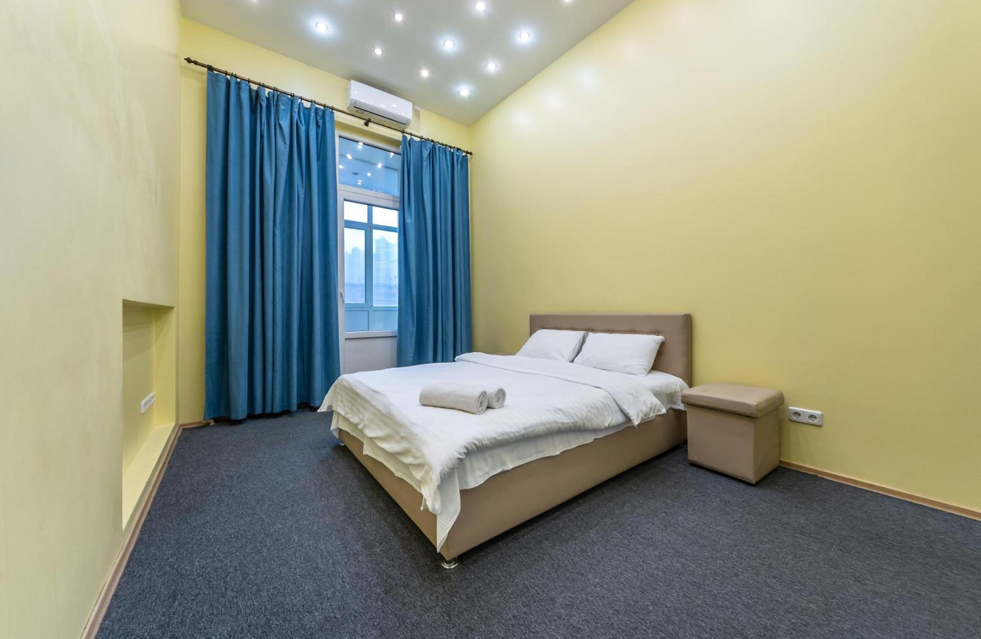Kievacccommodation Near Gulliver 24H Self Check-In ภายนอก รูปภาพ